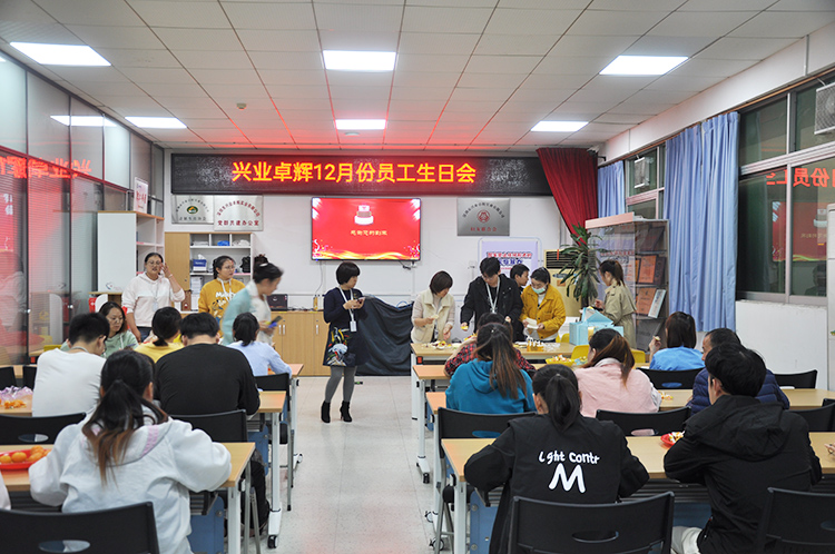 DSC_1014-750.jpg