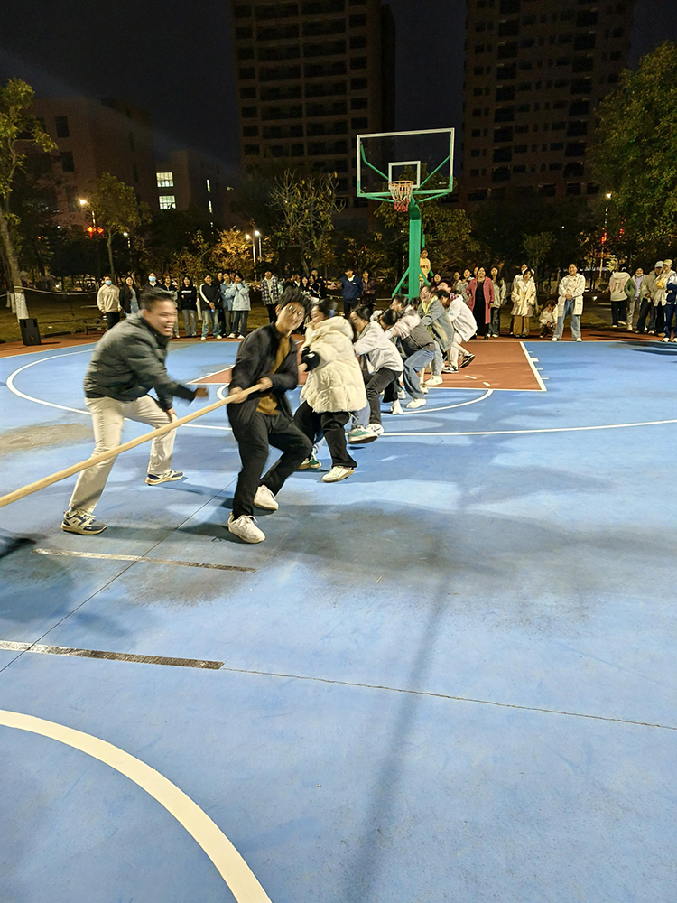 拔河1.jpg