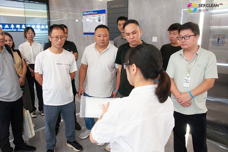 广东省工业和信息化厅2025
年高端装备制造产业集群培育专题研修班一行到访深圳市mk体育实业有限公司开展参观学习活动